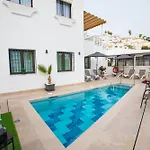 Boutique Playa Burriana Nerja