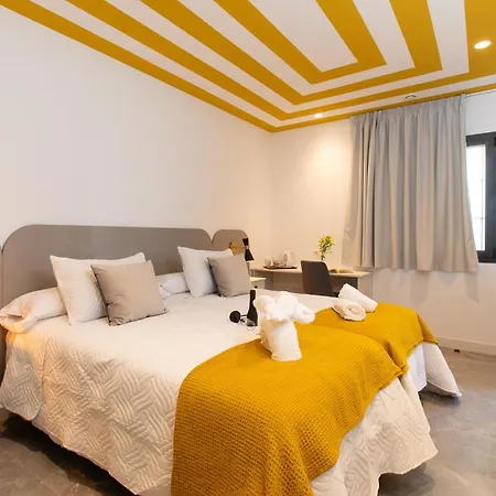 Boutique Playa Burriana 招待所 4*