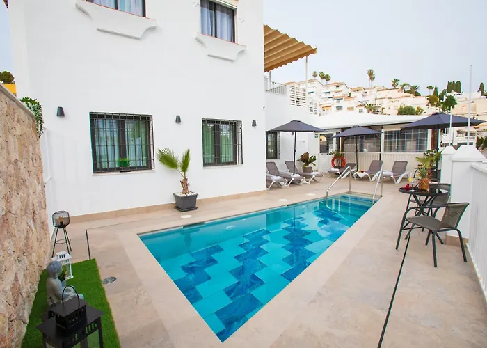 Boutique Playa Burriana Nerja