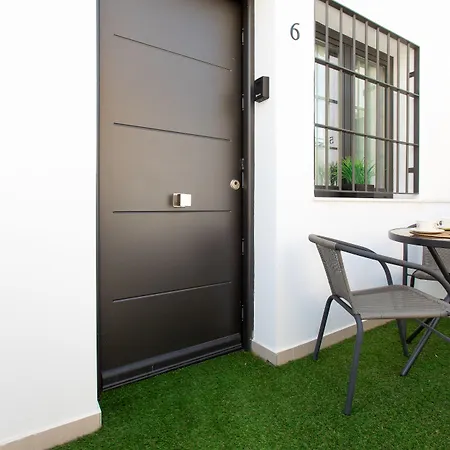 Boutique Playa Burriana 招待所 4*