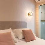 Boutique Playa Burriana Nerja